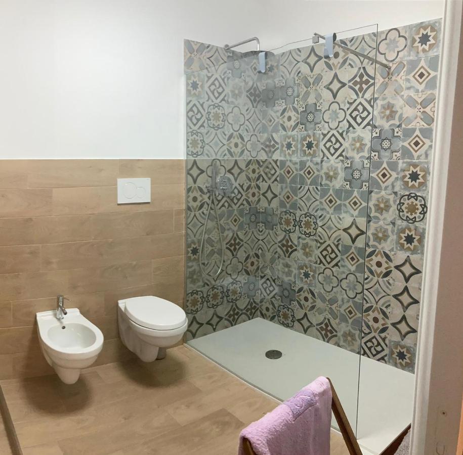 Hotel Wanderlust House Bari Zewnętrze zdjęcie